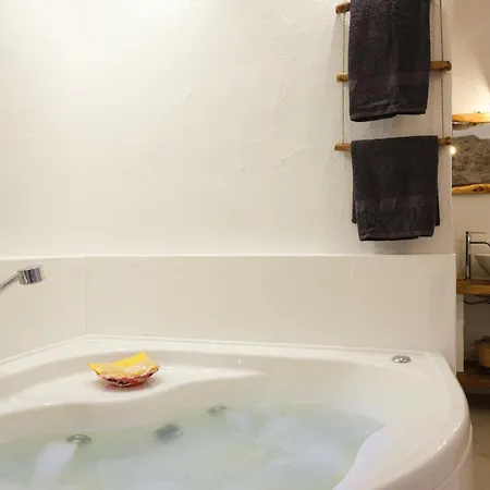 Il Vicolo Del Ginepro *