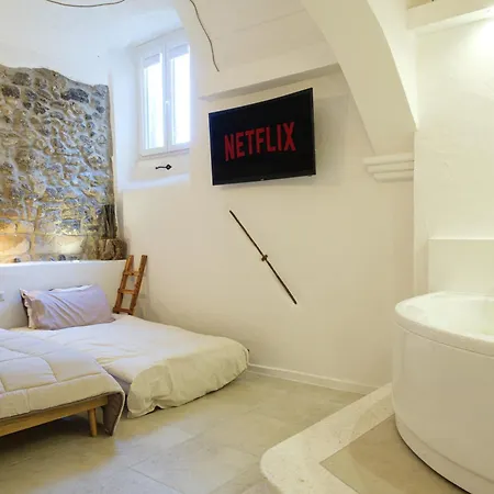 Il Vicolo Del Ginepro * Castelsardo