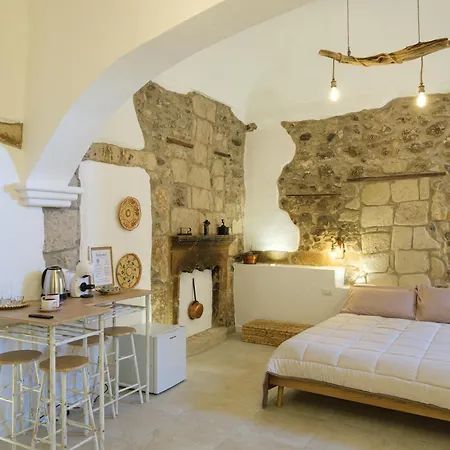 Il Vicolo Del Ginepro * Castelsardo