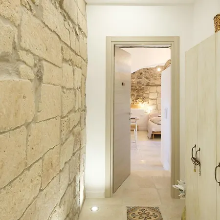 Il Vicolo Del Ginepro Πανσιόν